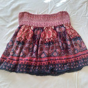 Hollister Red and Blue Print Mini Skirt, Size Medium